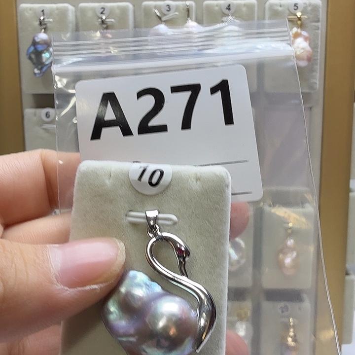 合成立方氧化锆合金