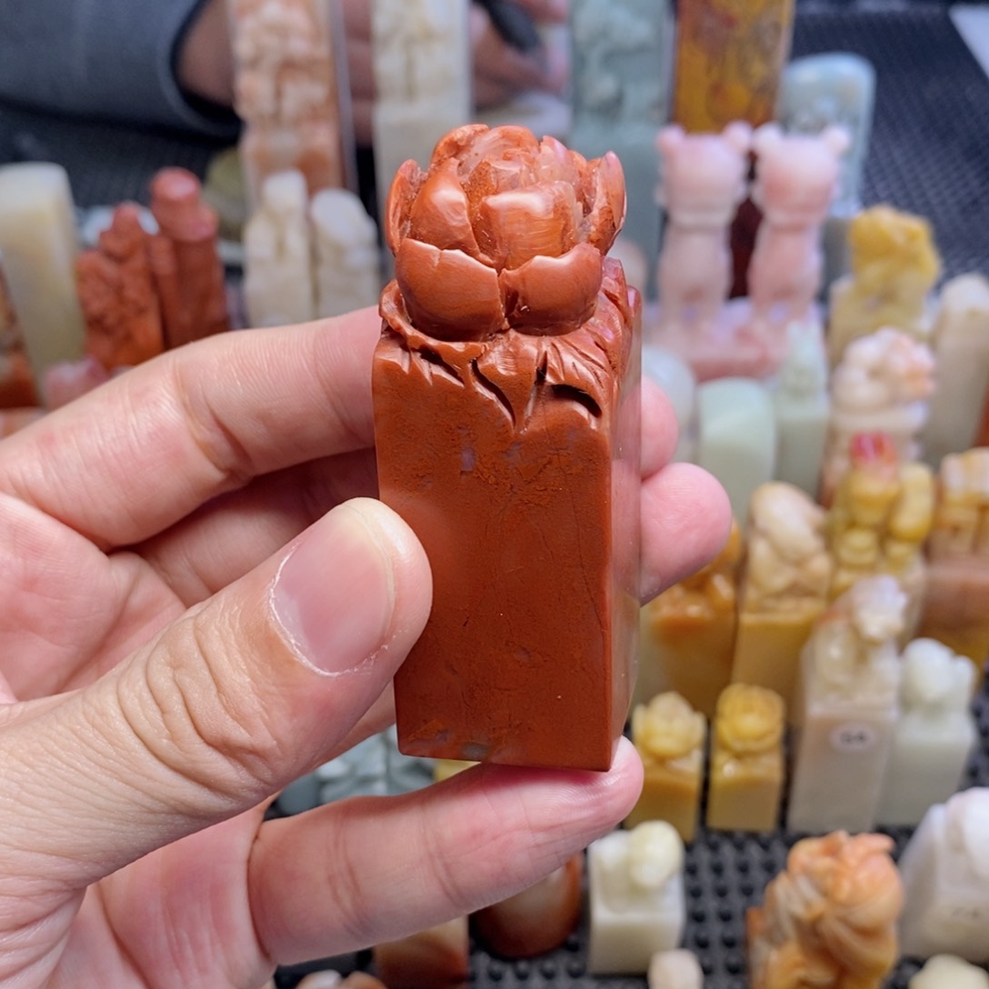 寿山石印石牡丹花2.5*2.5