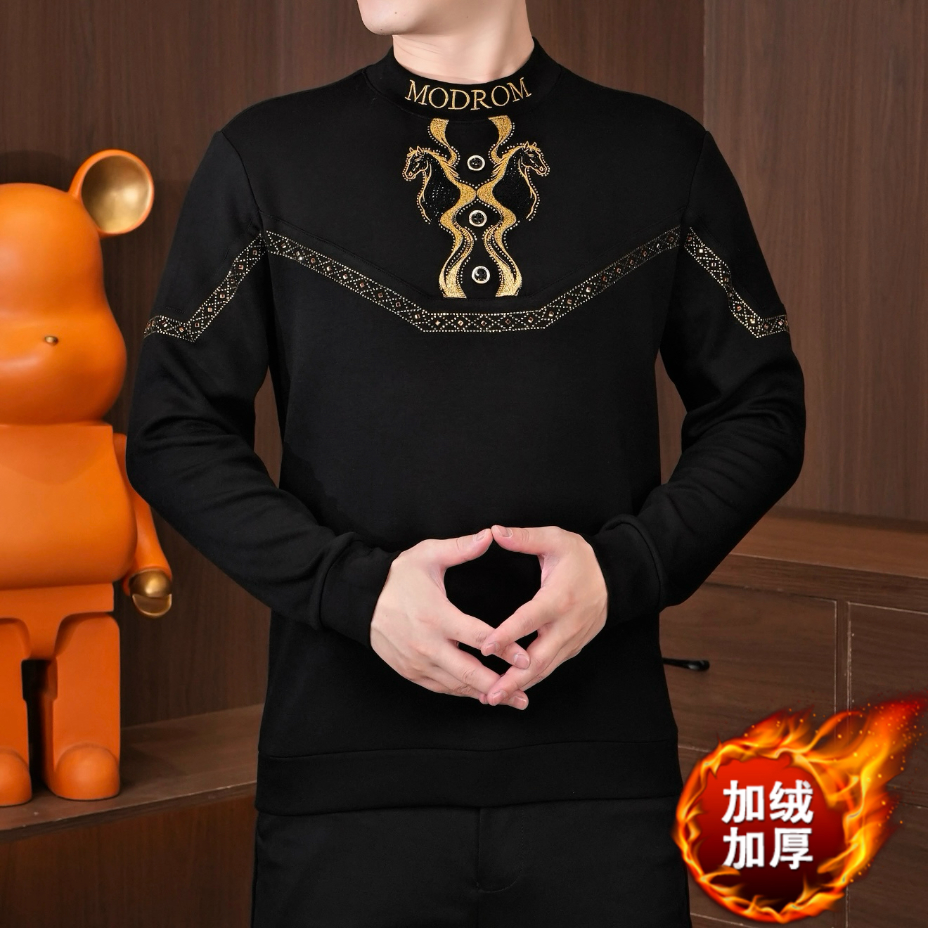 冬季轻奢网红帅气男士加绒修身打底衫刺绣金马休闲时尚长袖