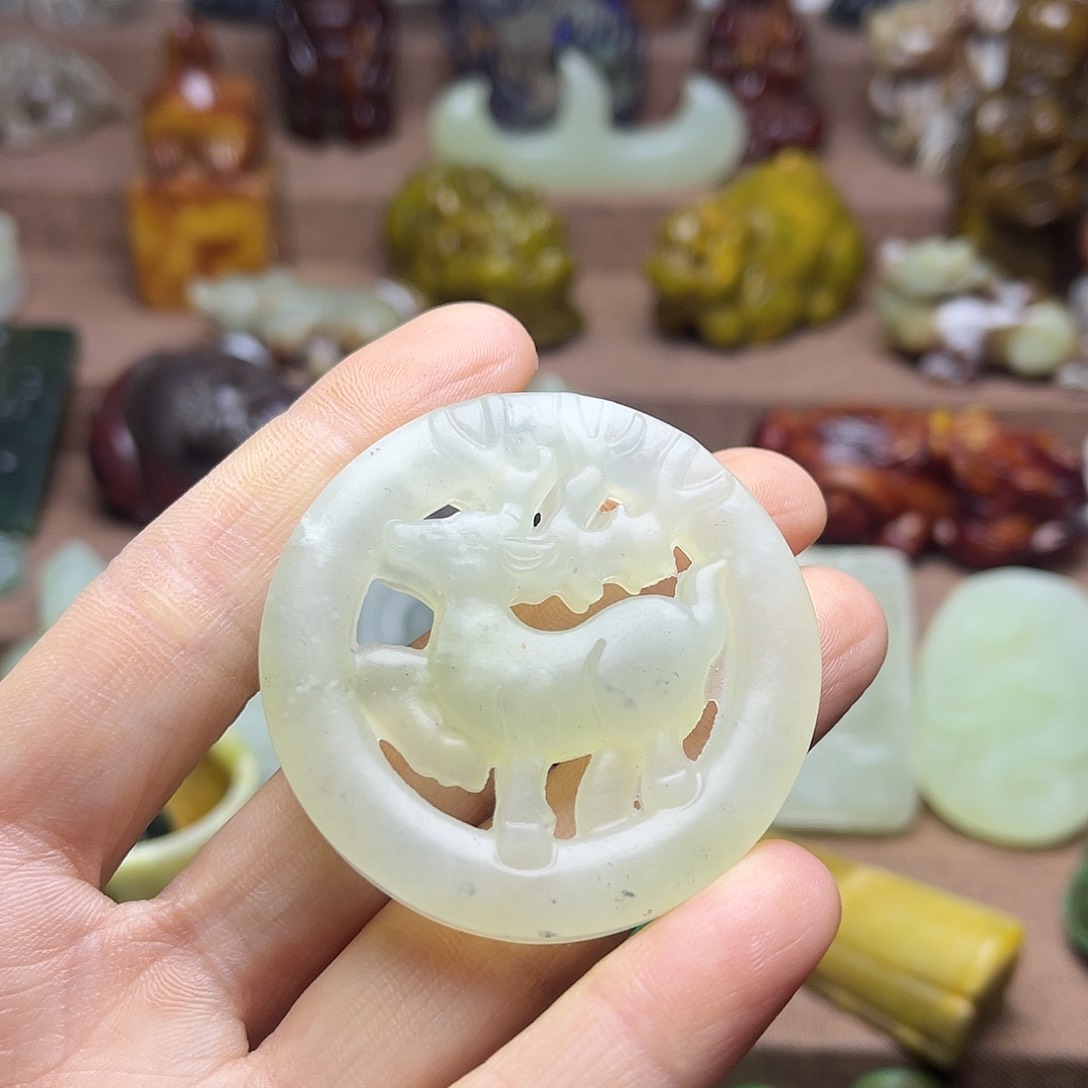 白玉菩提吊坠149。。