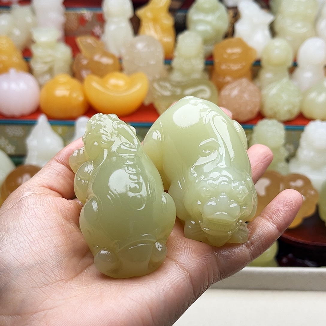 这***点石材貔貅手吧摆件