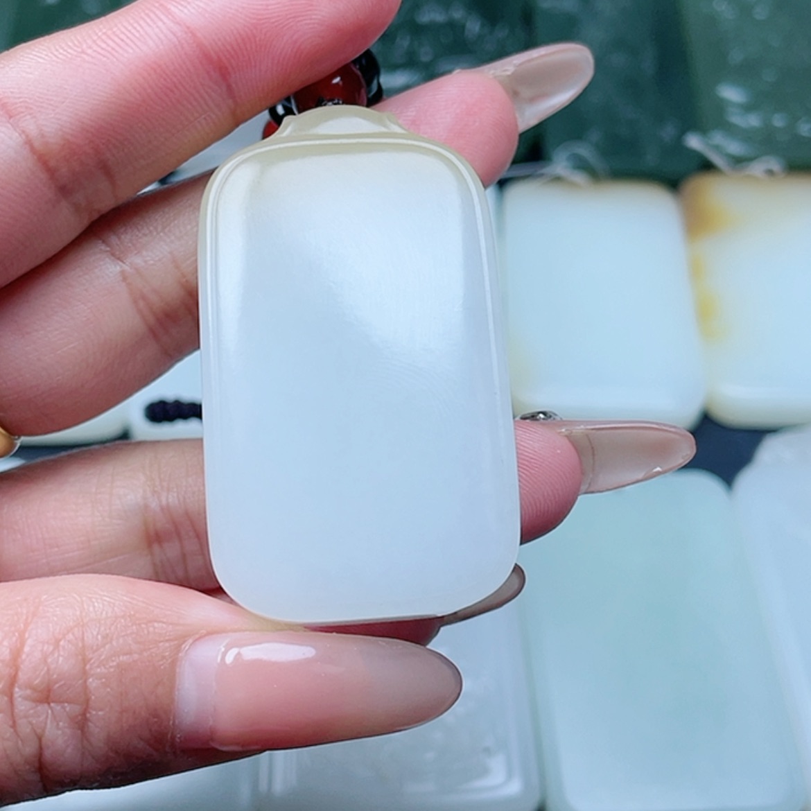 【闪购商品】和田玉颈饰未镶嵌人**华