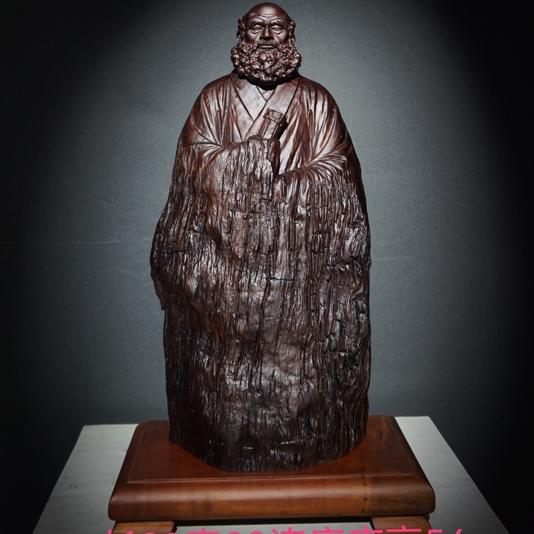 根雕工艺品摆件（达摩祖师，材质红椿乌木）匠心制作