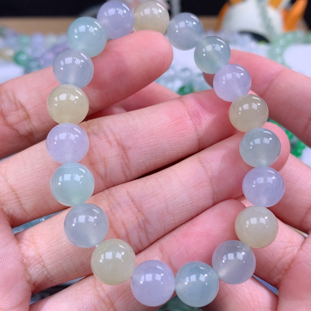 翡翠手链未镶嵌翡翠