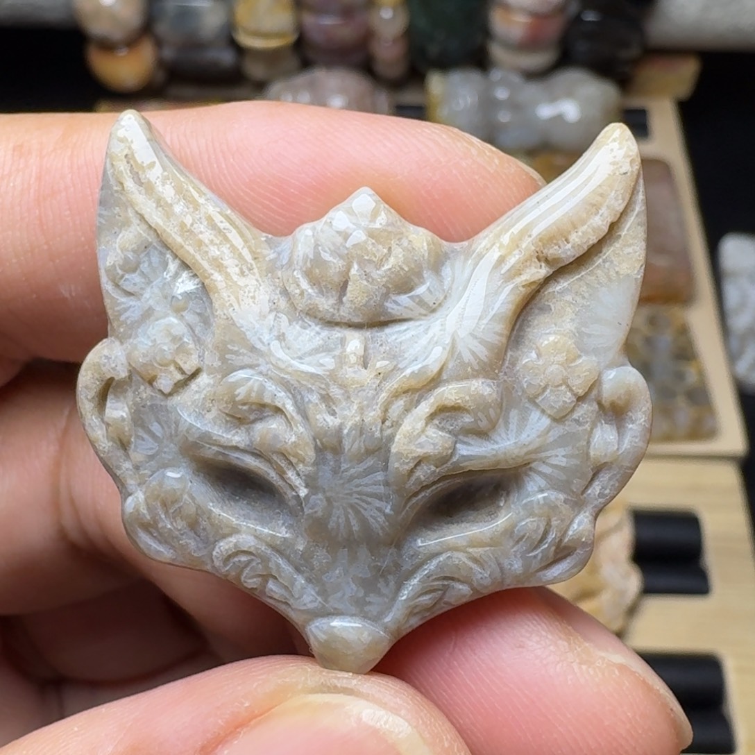 硅化玉未镶嵌纯天然色有机玉石保真色