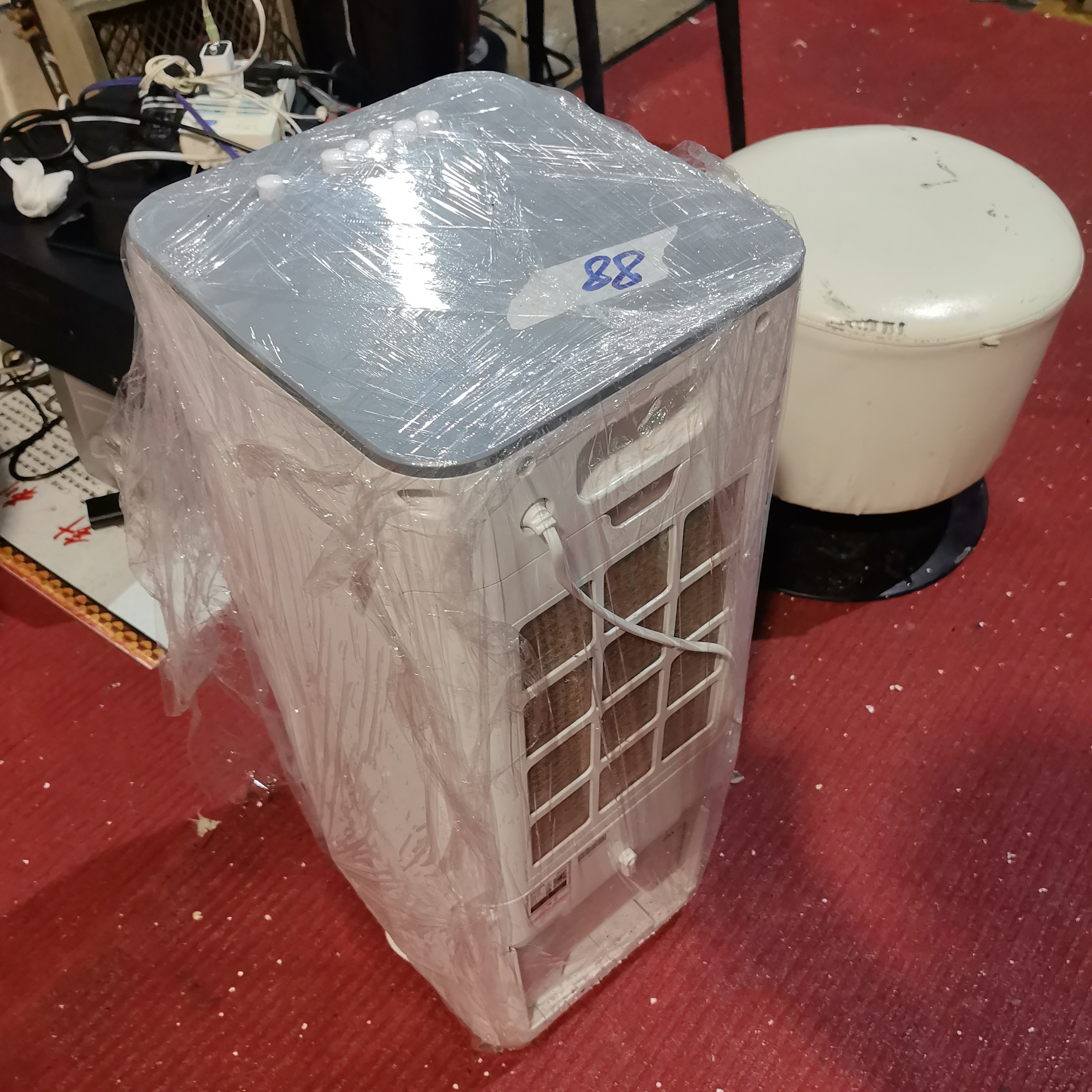 8新  风扇不包邮不支持七天无理由退货