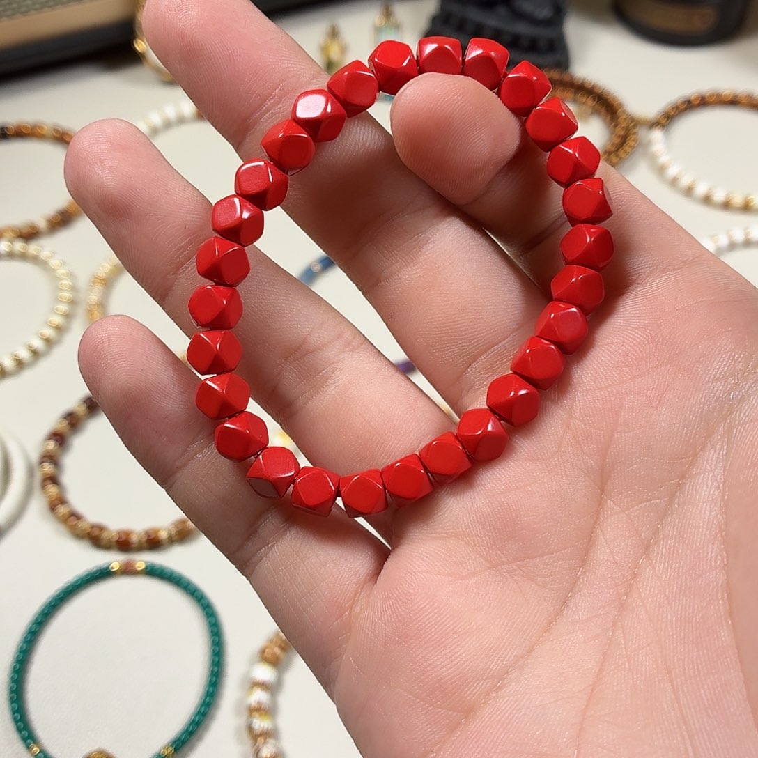 @***博吊坠白玉菩提朱砂六方