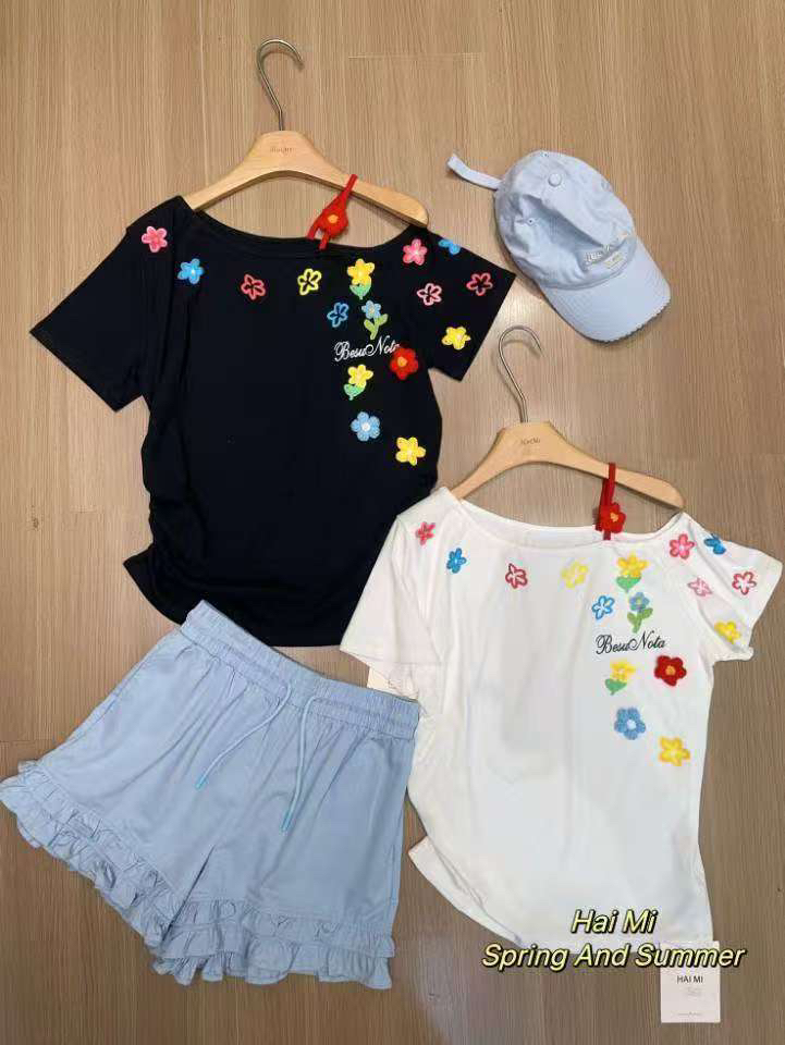 夏季刺绣小花斜肩T3566