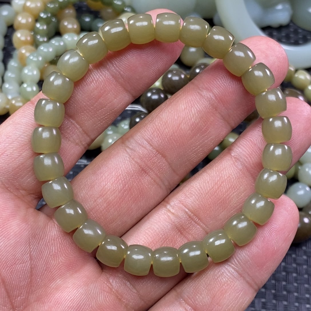 和田玉手链未镶嵌