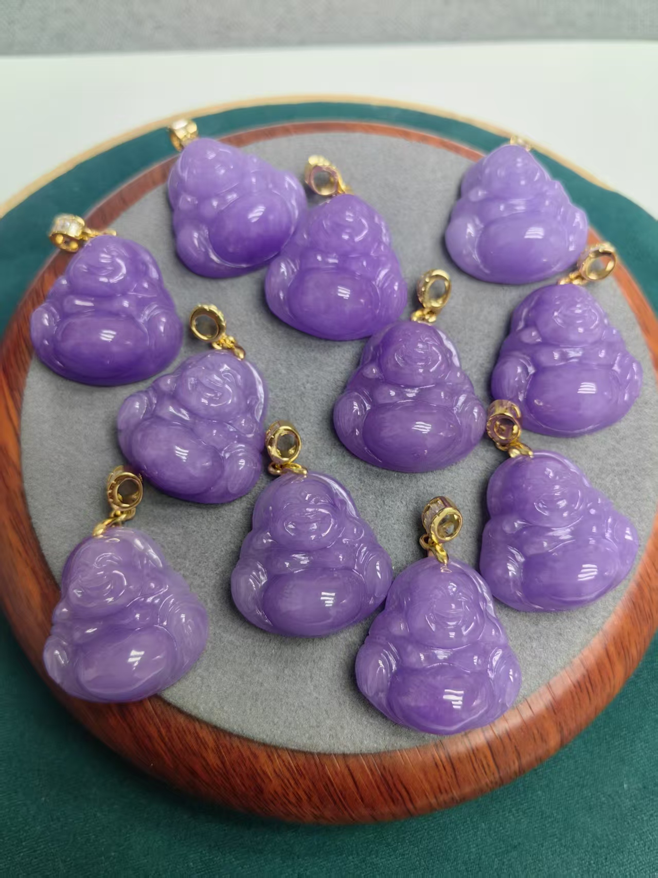 翡翠弥勒佛紫气东来（赠链子）