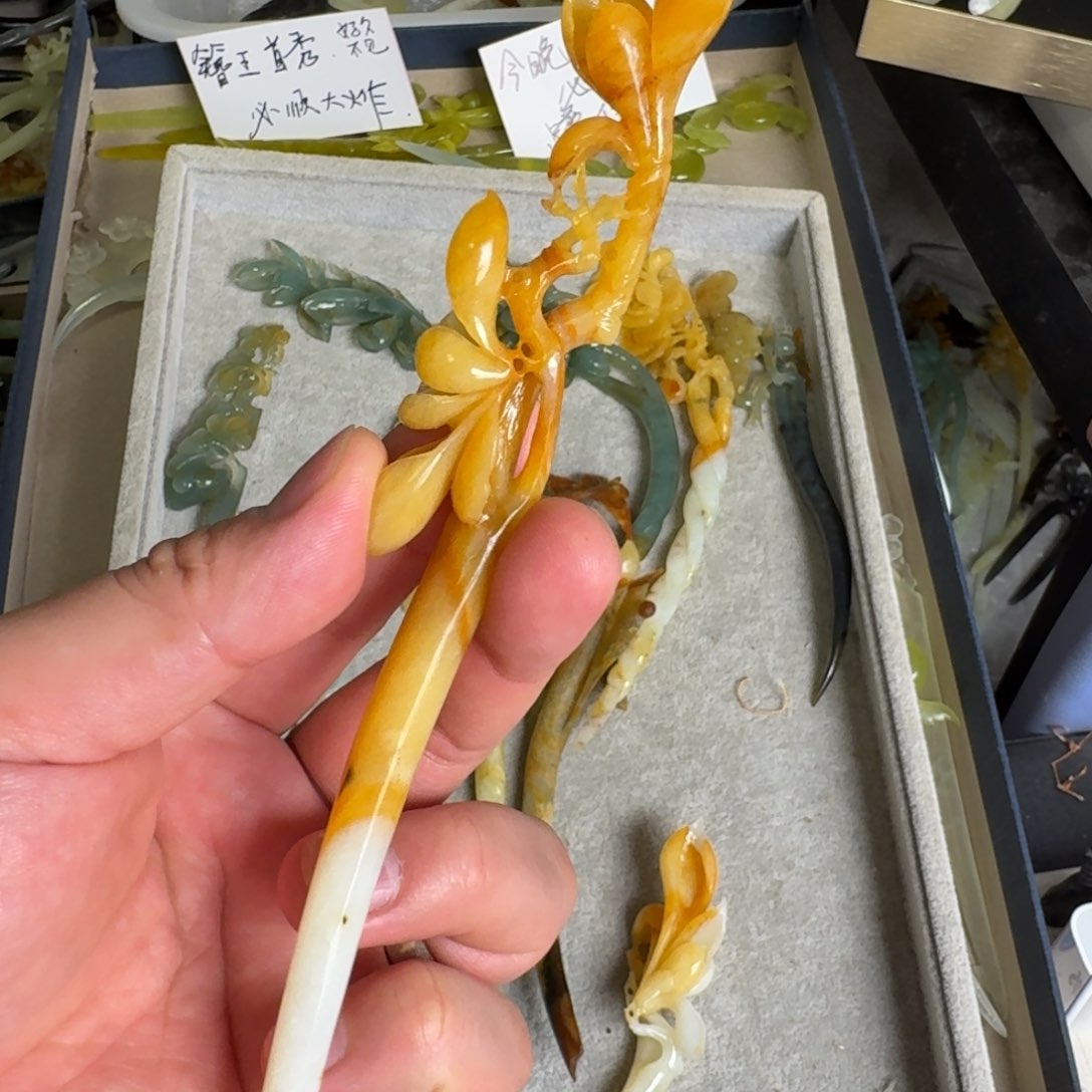 岫玉发饰未镶嵌花*清