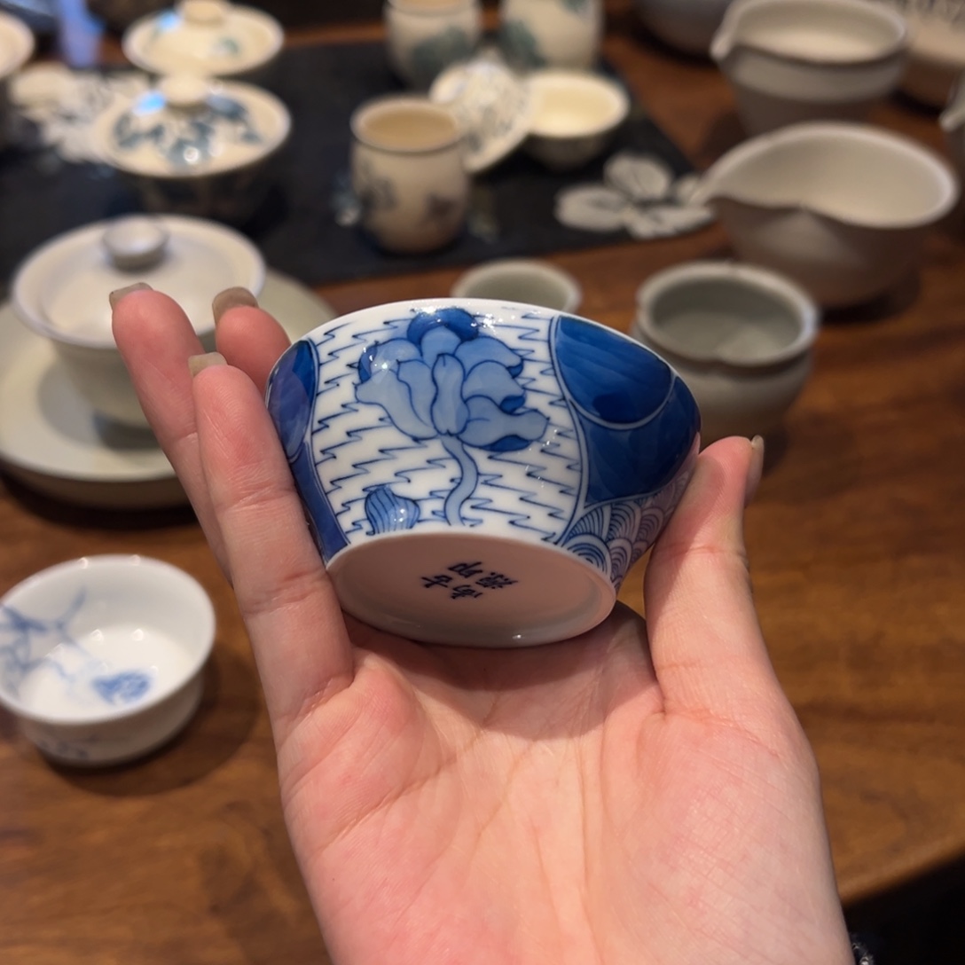 瓷片陶瓷。     陶瓷。     