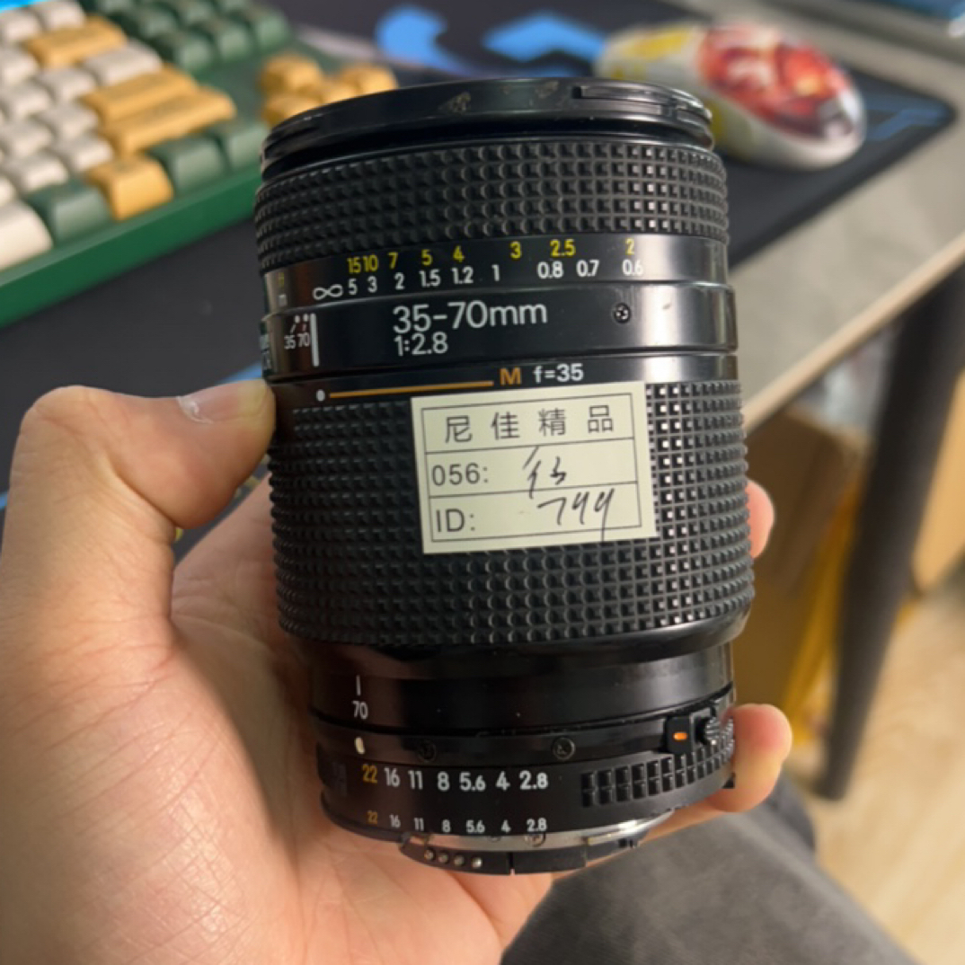 9新 Nikon/尼康 Canon/佳能 - 卡口 二手单反相机/镜头（无配件）