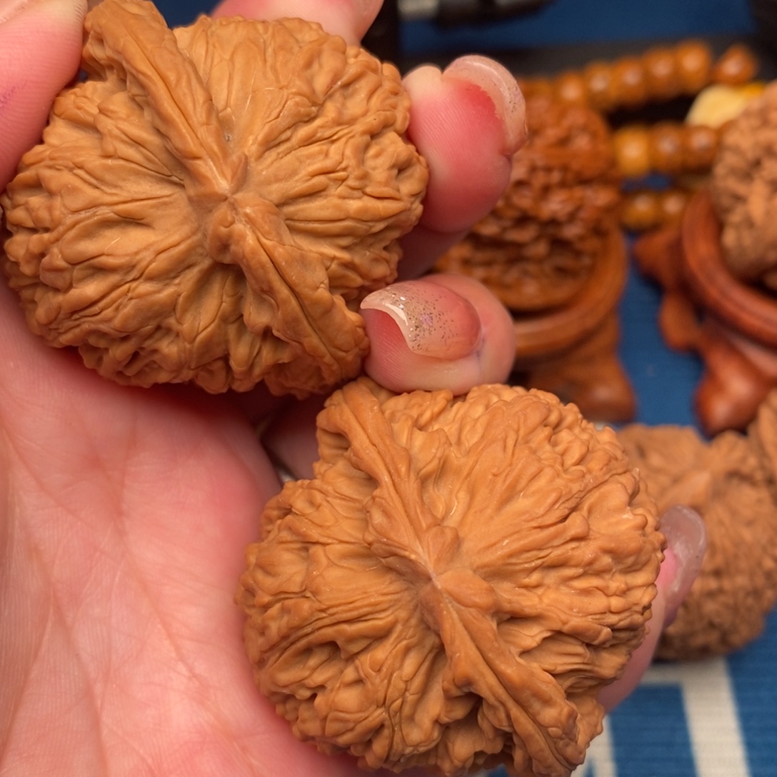 风***狼文玩核桃吊坠南疆