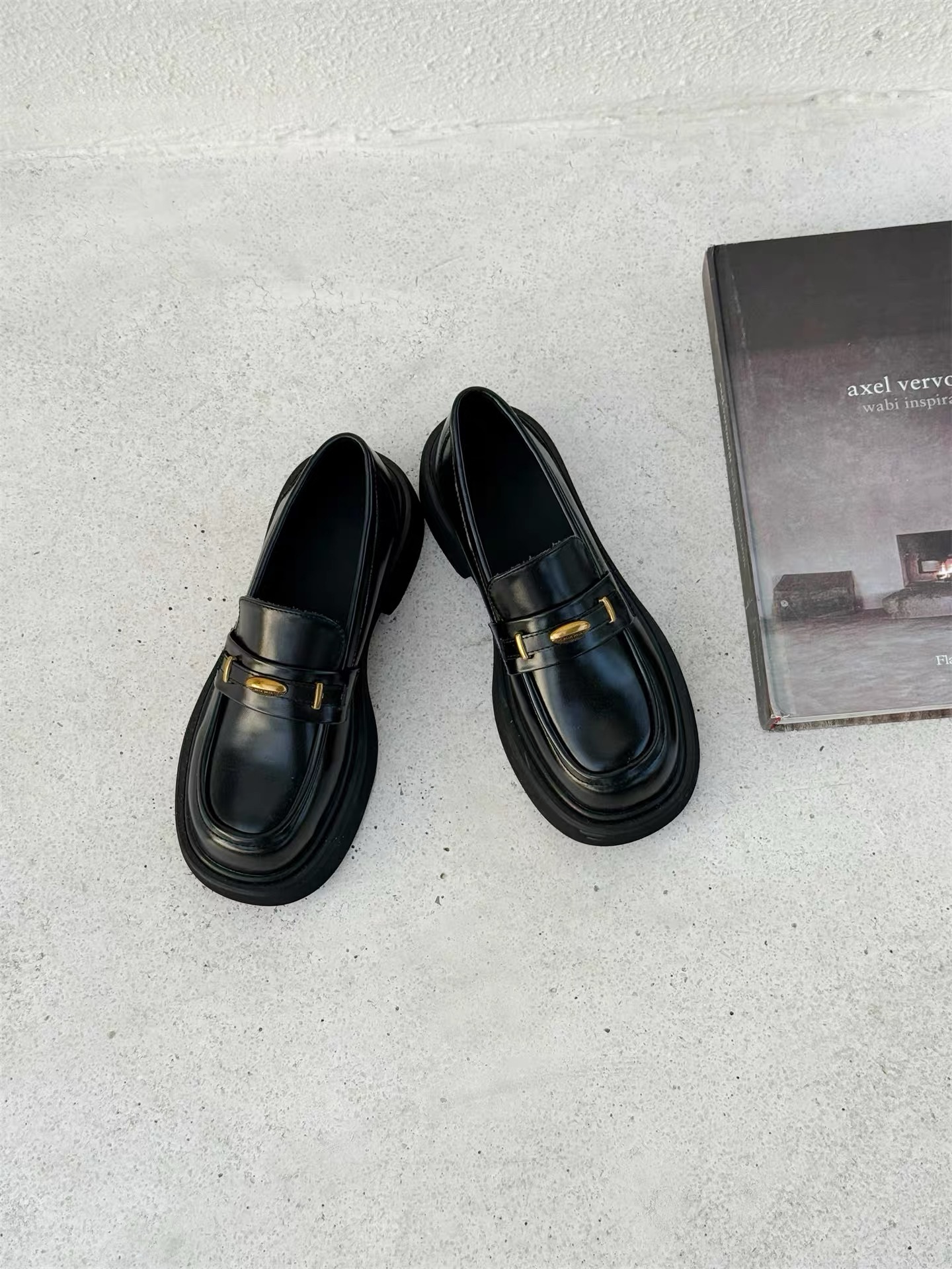 【卿她】新款乐福鞋英伦风软底软面粗百搭跟圆头跟鞋