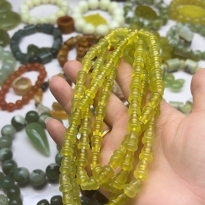 蛇纹石玉未镶嵌手串