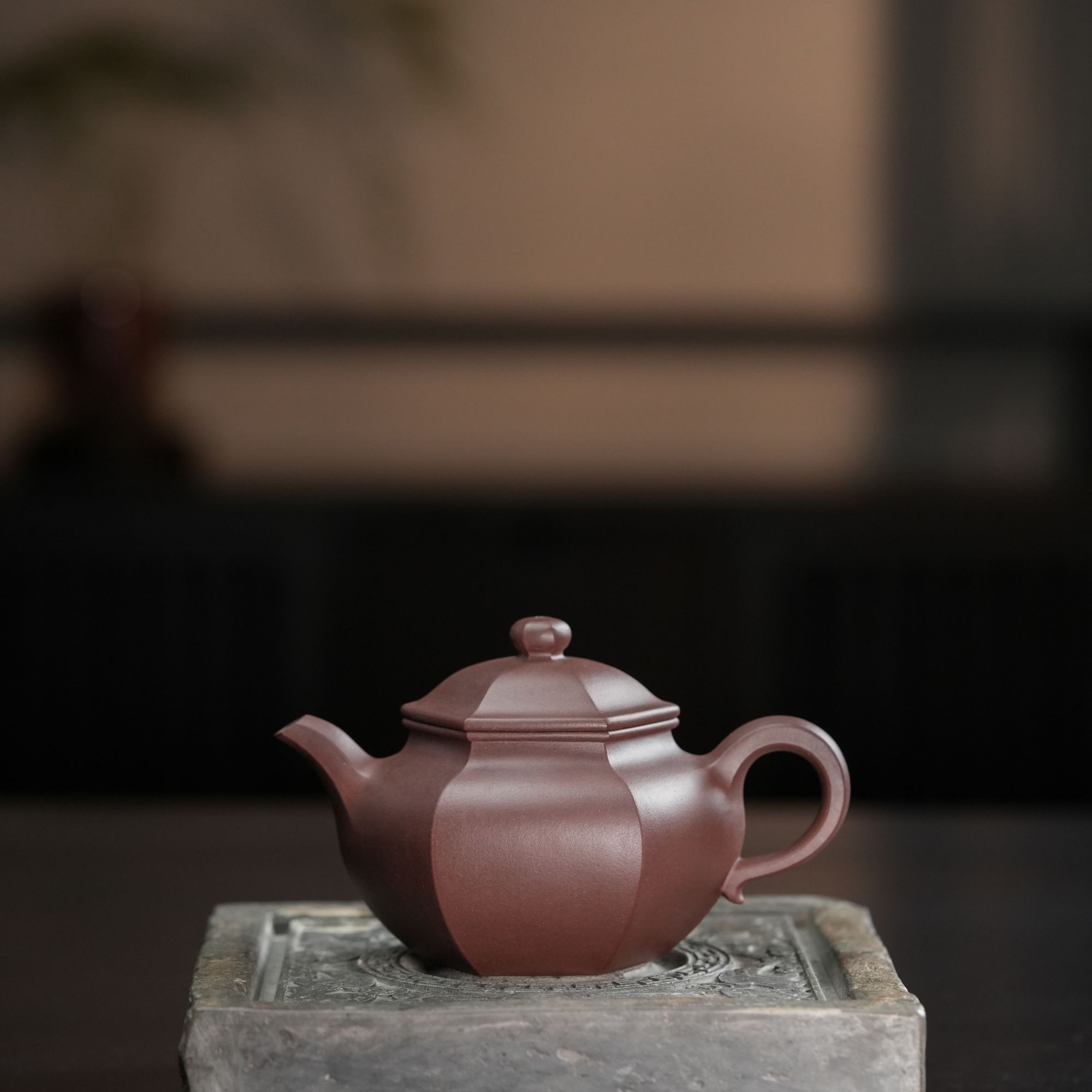 全手工<六方莲子>230cc 黄龙山原矿紫泥 作者  金鑫制紫砂壶