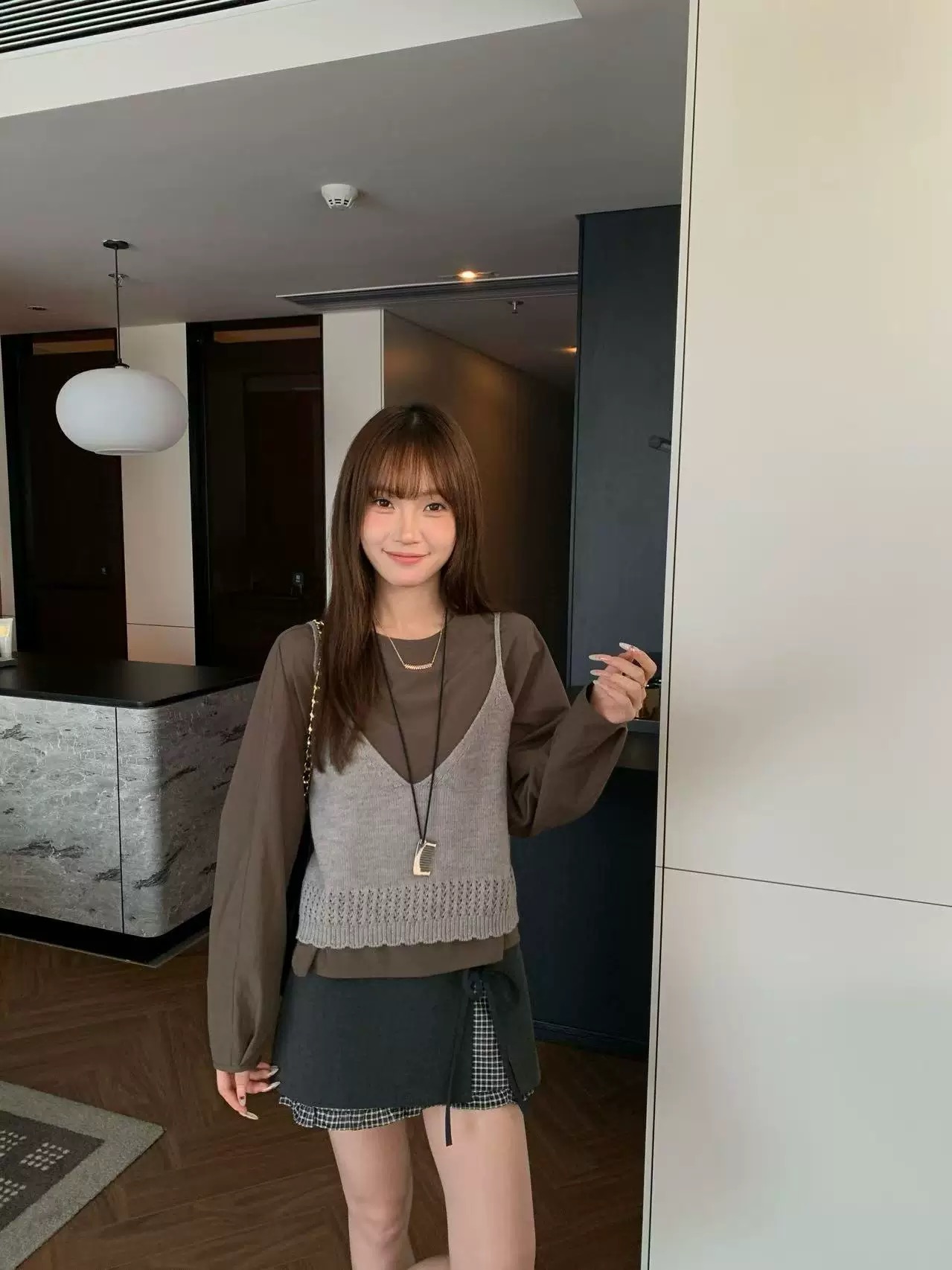 款号253V领坎肩马甲两件套