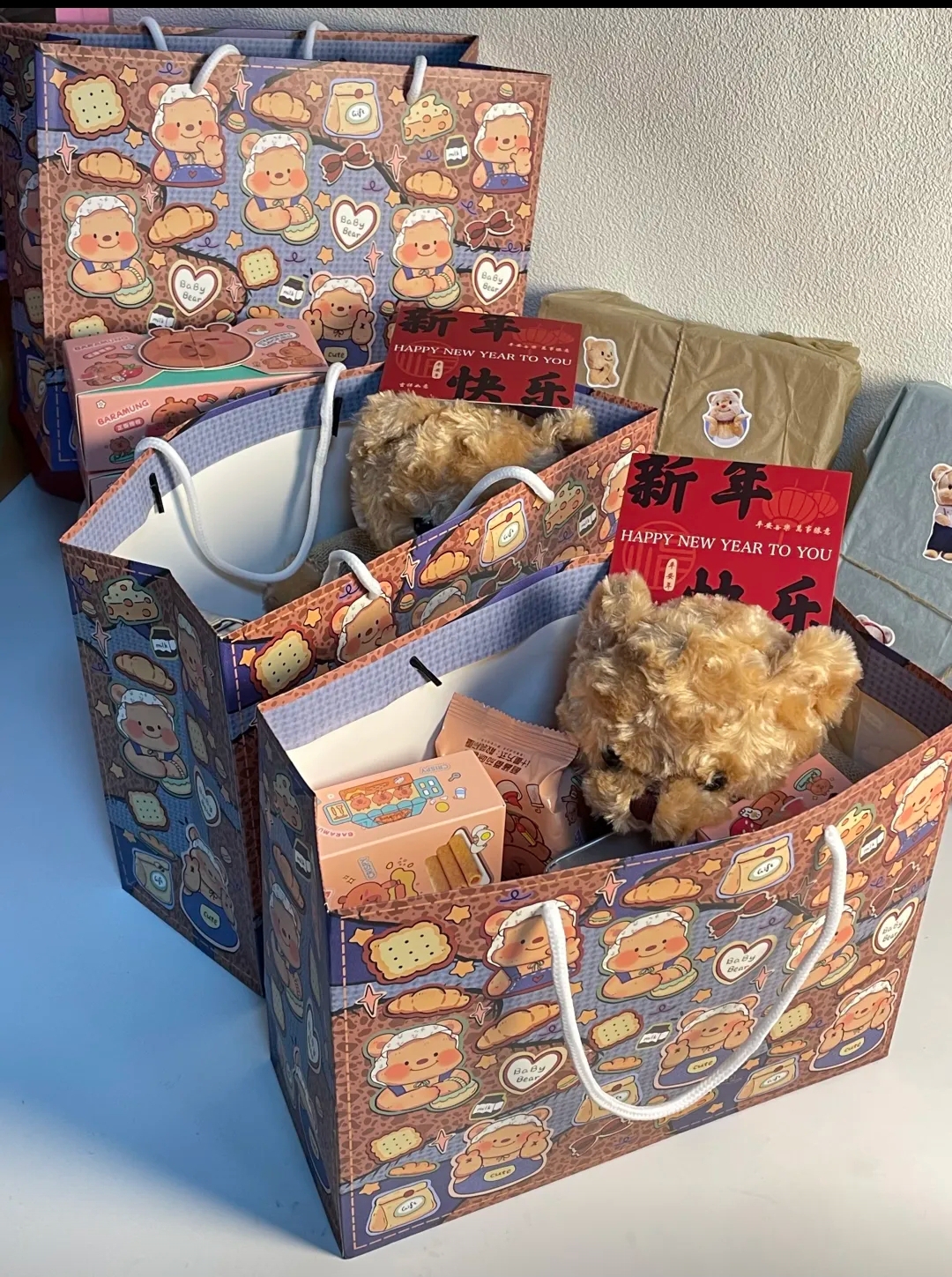 小预算黄油小熊新年礼袋零食礼包包含公仔送闺蜜送女朋友伴手礼
