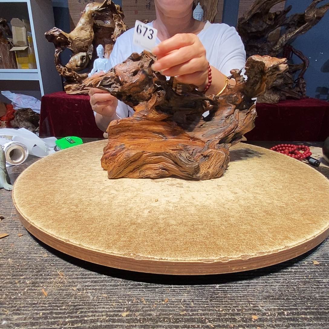 皓***垢673。株木随行根艺