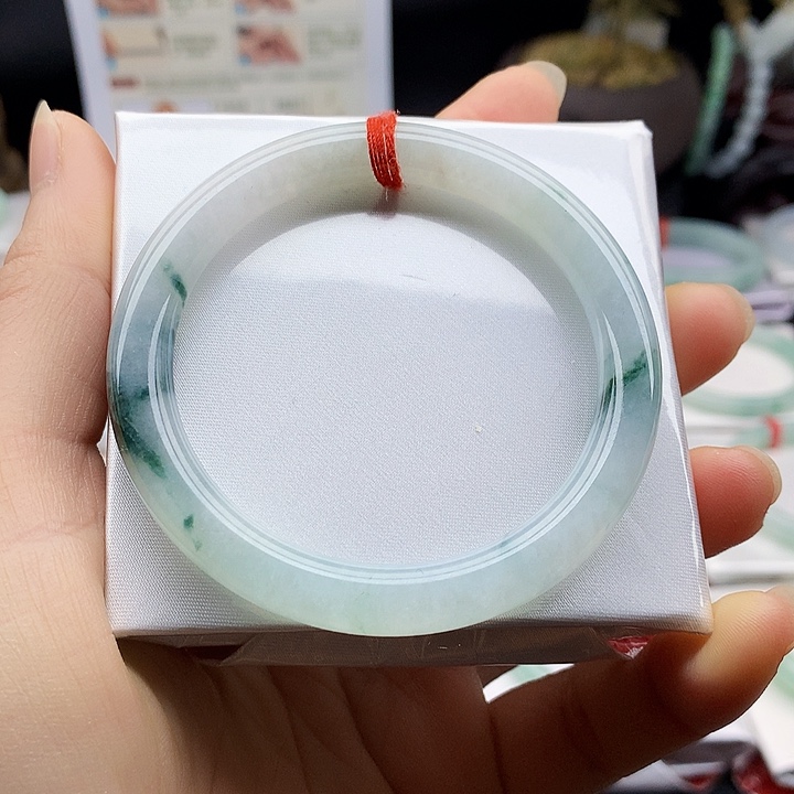 翡翠手镯未镶嵌缅甸天然翡翠A货54.7