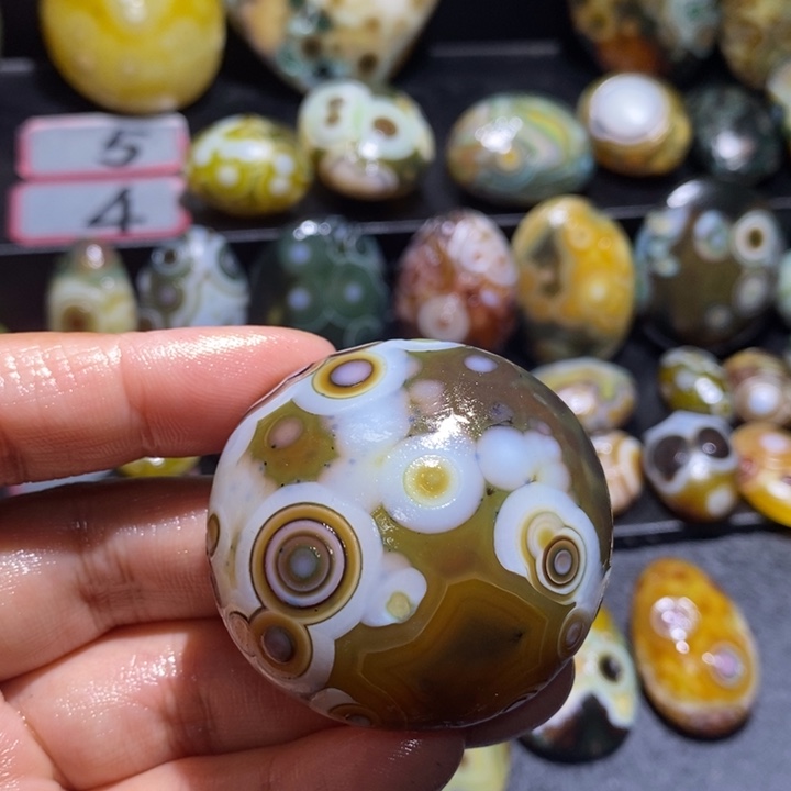 玛瑙/玉髓未镶嵌珠宝半成品117