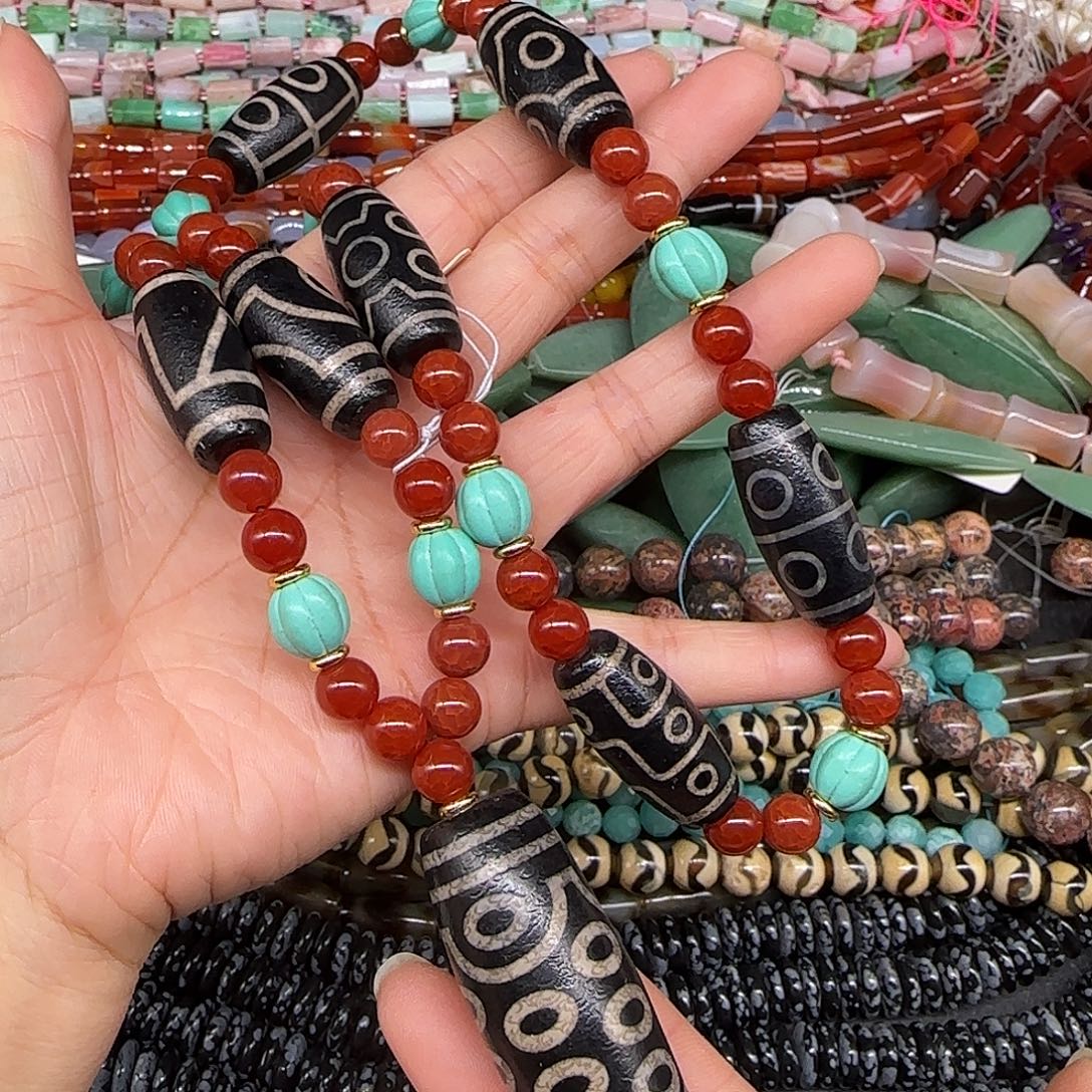 玛瑙/玉髓合金珠宝半成品项链一条