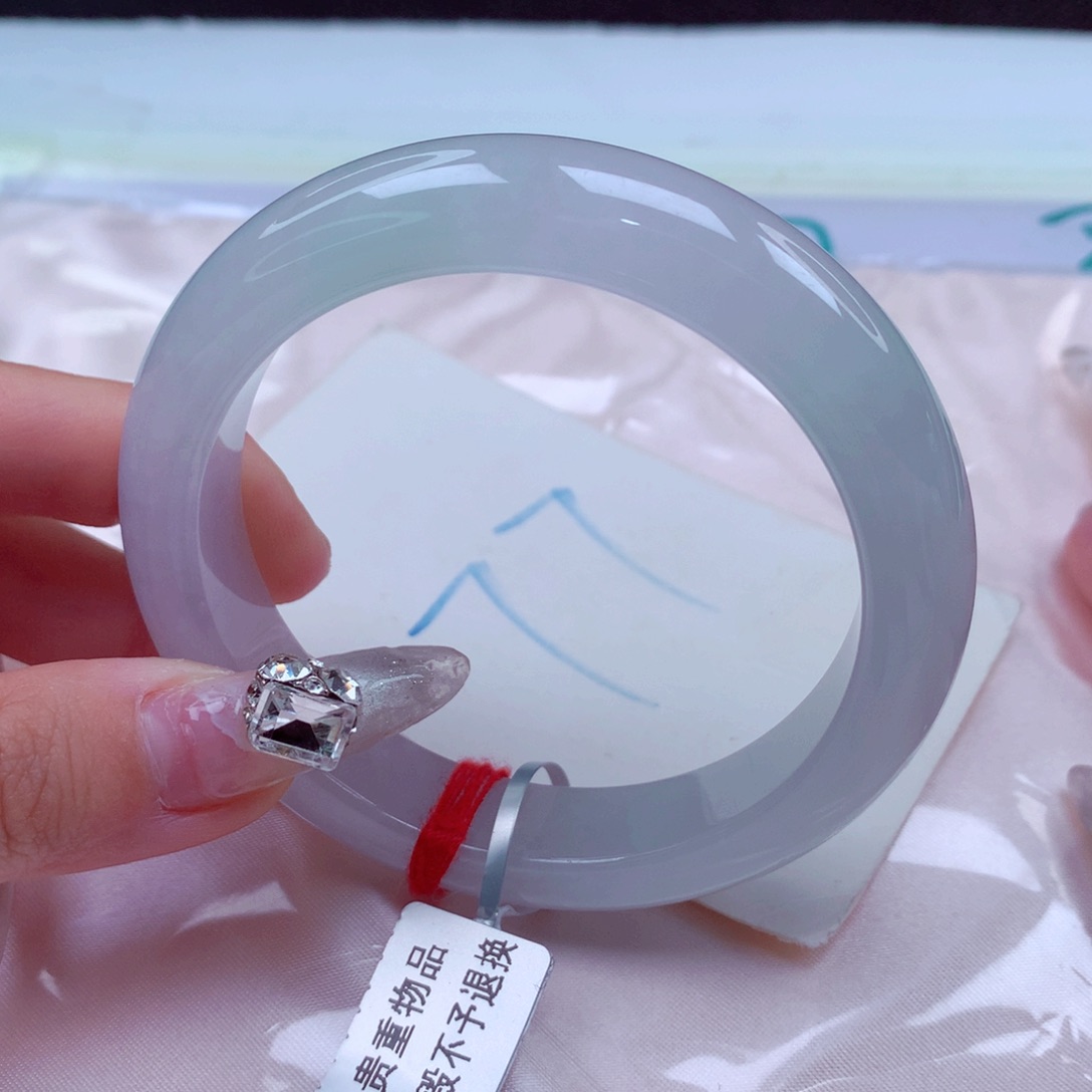 翡翠手镯未镶嵌天然缅甸翡翠A货手镯