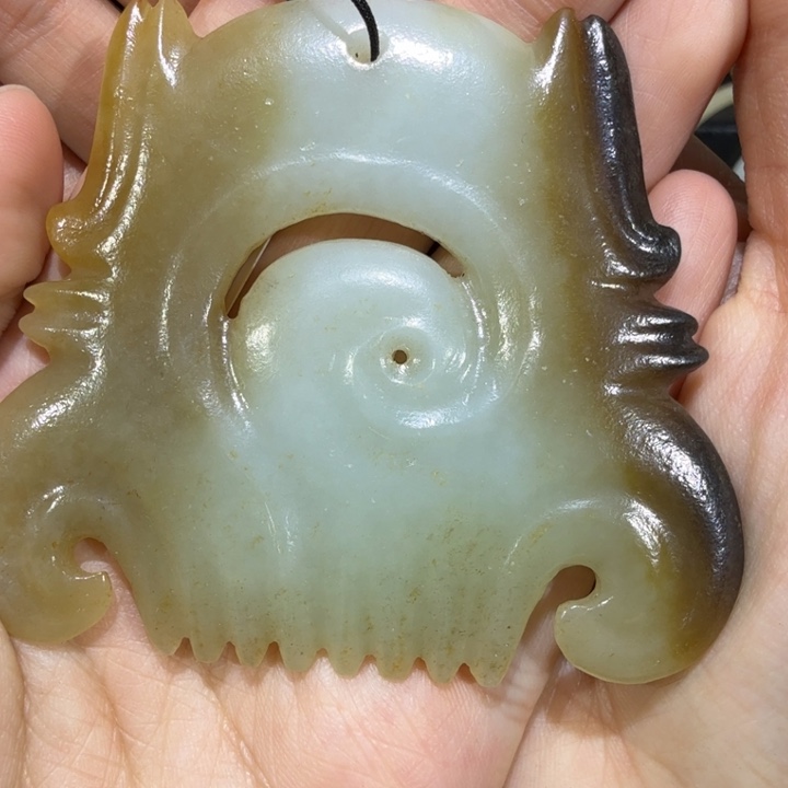 欲***都和田玉未镶嵌挂件