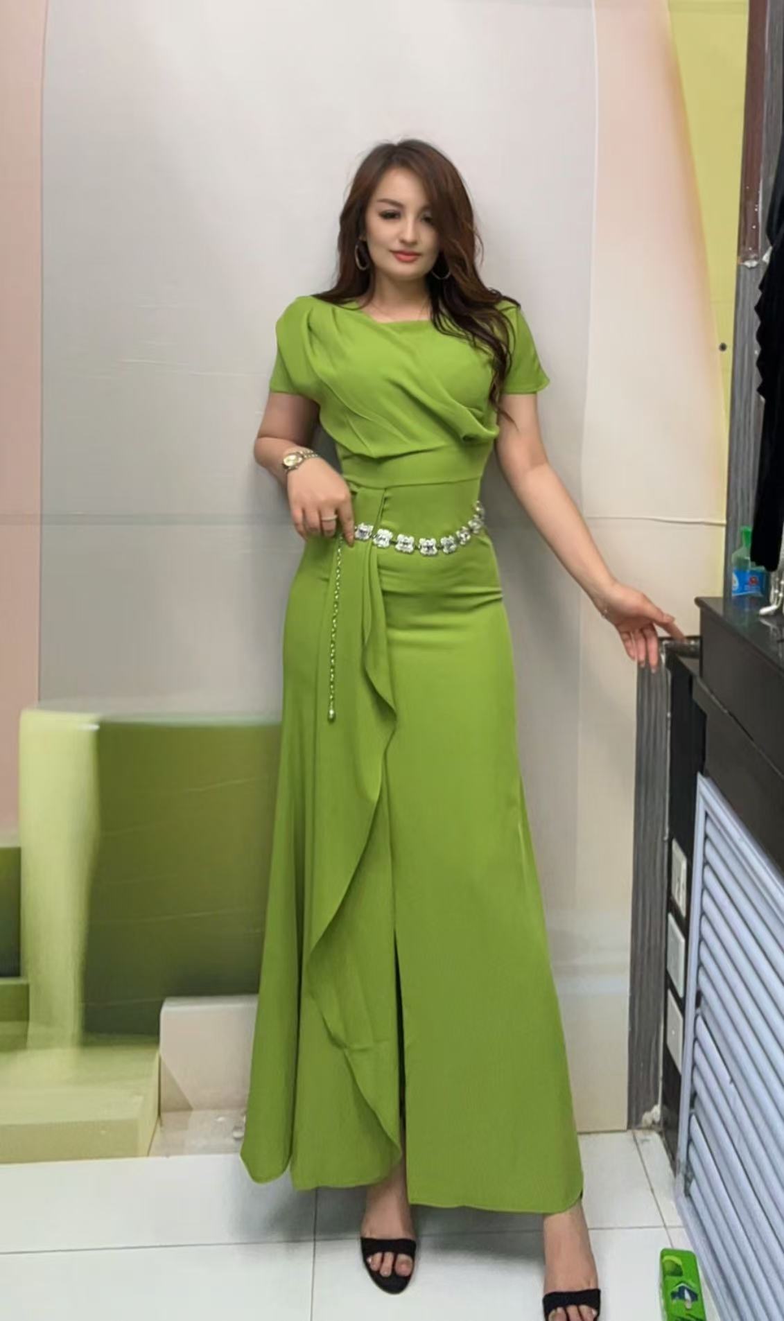 好看百搭女款长款连衣裙112578显瘦长裙修身气质女神开叉