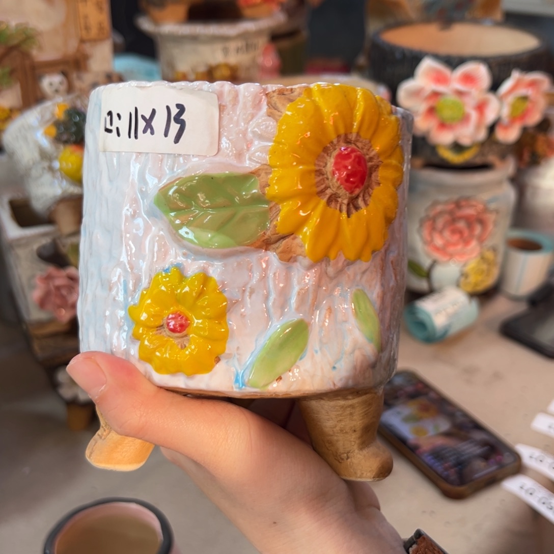 花盆，满20发货爱退款拉黑