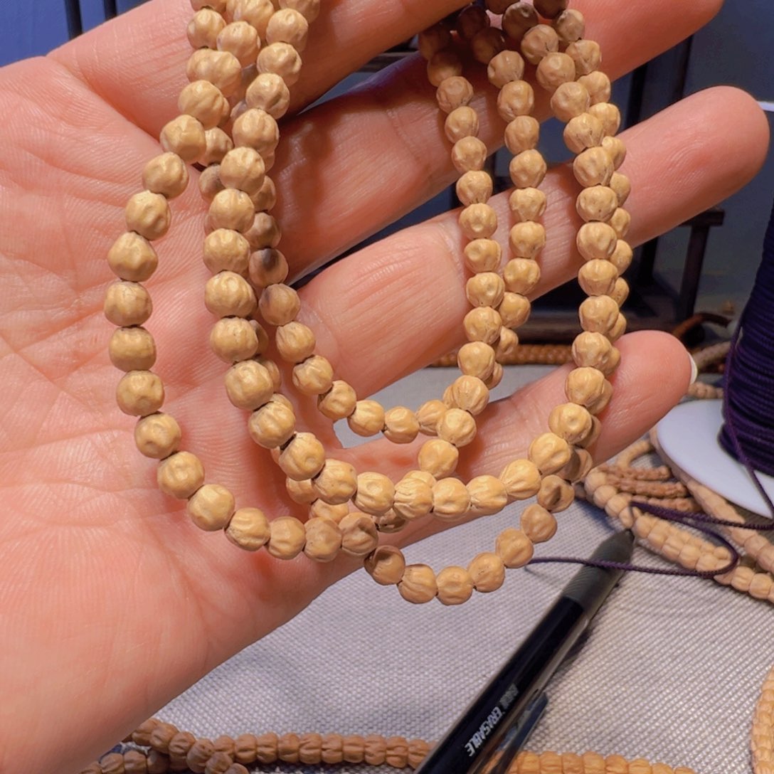 向****柏香籽/百香籽吊坠