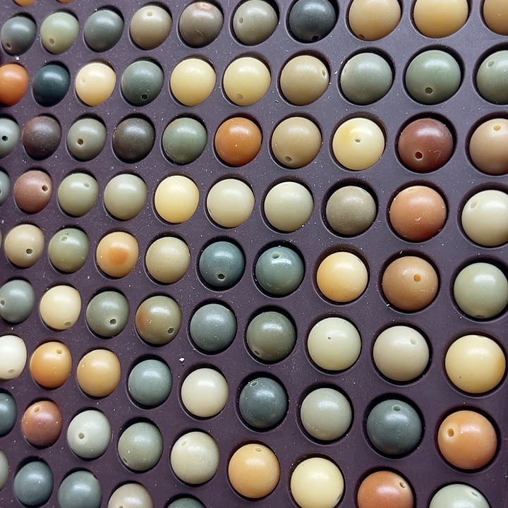 白玉菩提吊坠微瑕11多宝圆珠110颗