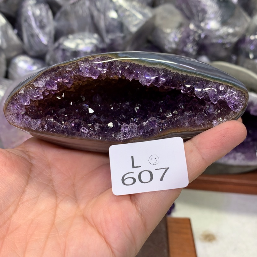 【闪购商品】未镶嵌摆件水晶天然紫水晶
