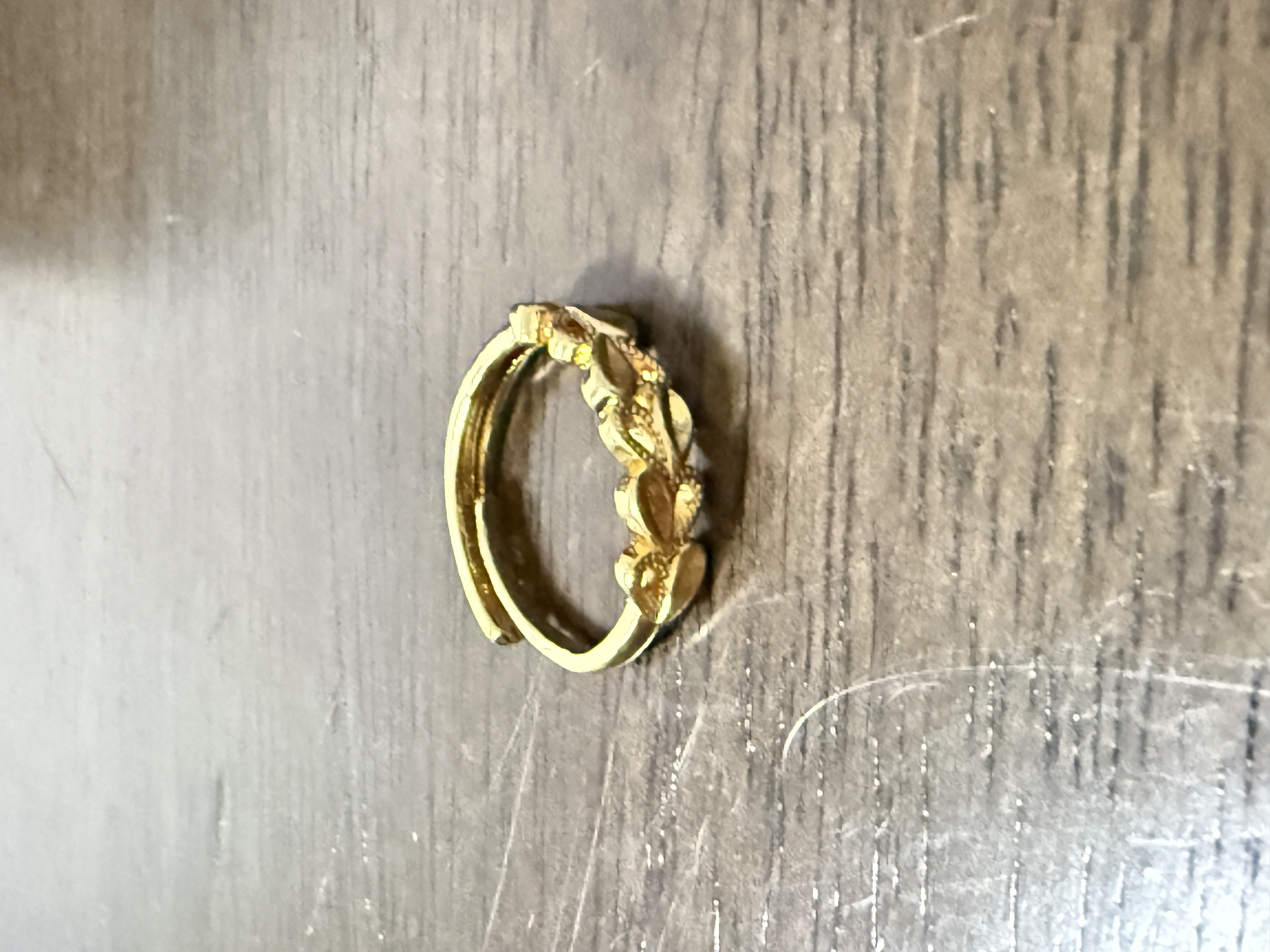 J0021金枝玉叶精美戒指