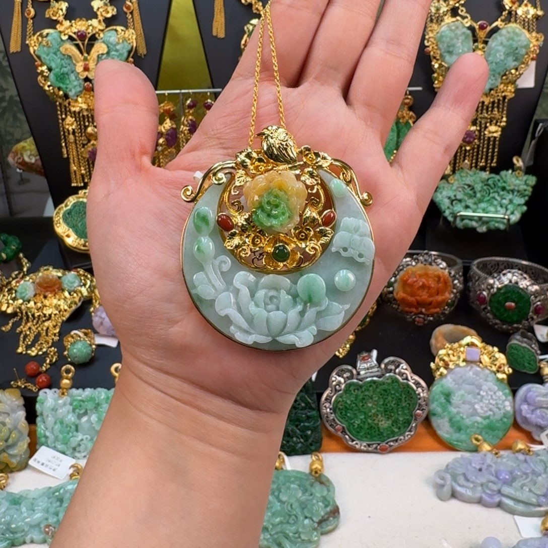 翡翠银S925镀金镶嵌颈饰吊坠 炸价