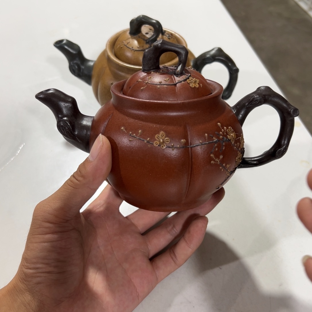 老厂紫砂壶一件！