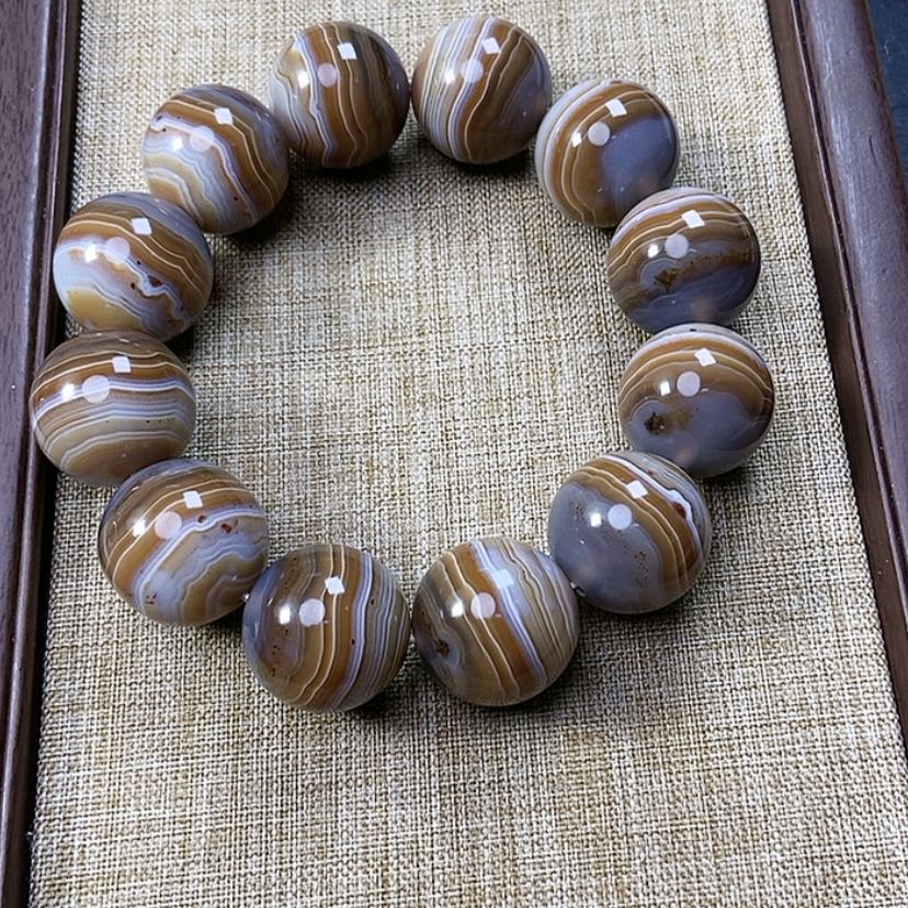 【闪购商品】玛瑙/玉髓手链未镶嵌一****。