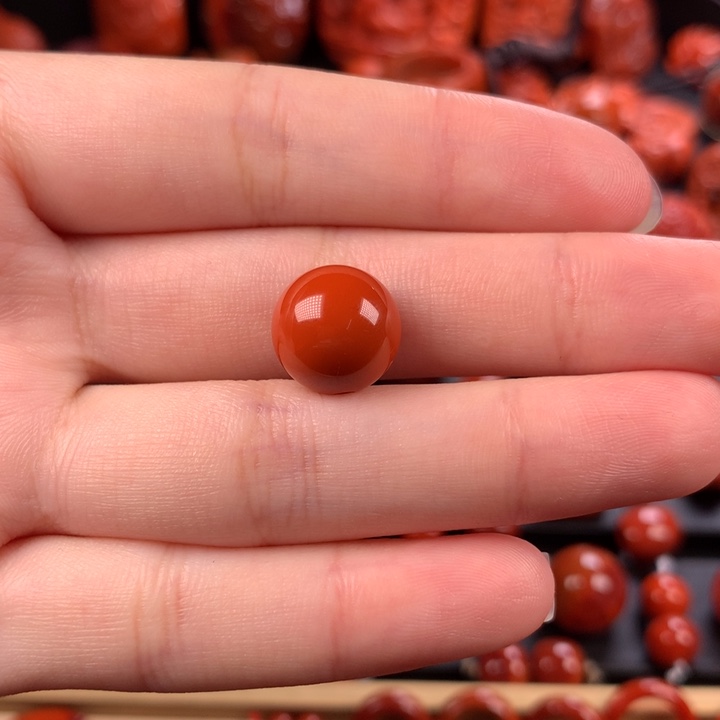 未镶嵌圆珠12.4mm南红玛瑙