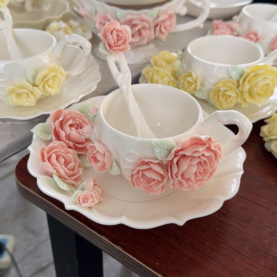 莹***莹牡丹花咖啡杯碟加勺子