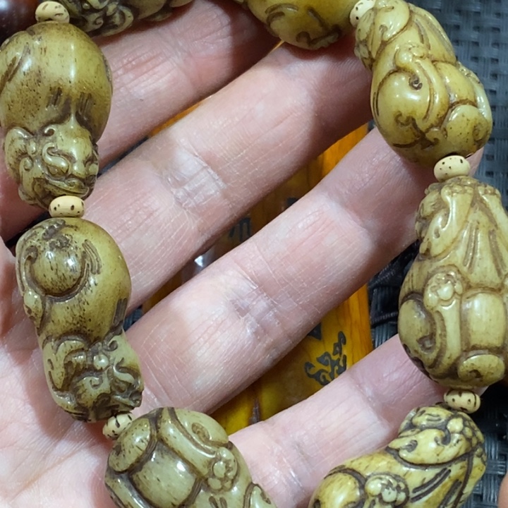 滴血莲花菩提手串