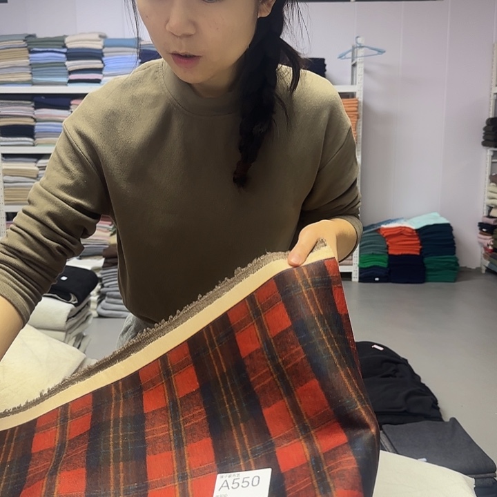 550号红色格子泰迪绒1米价格