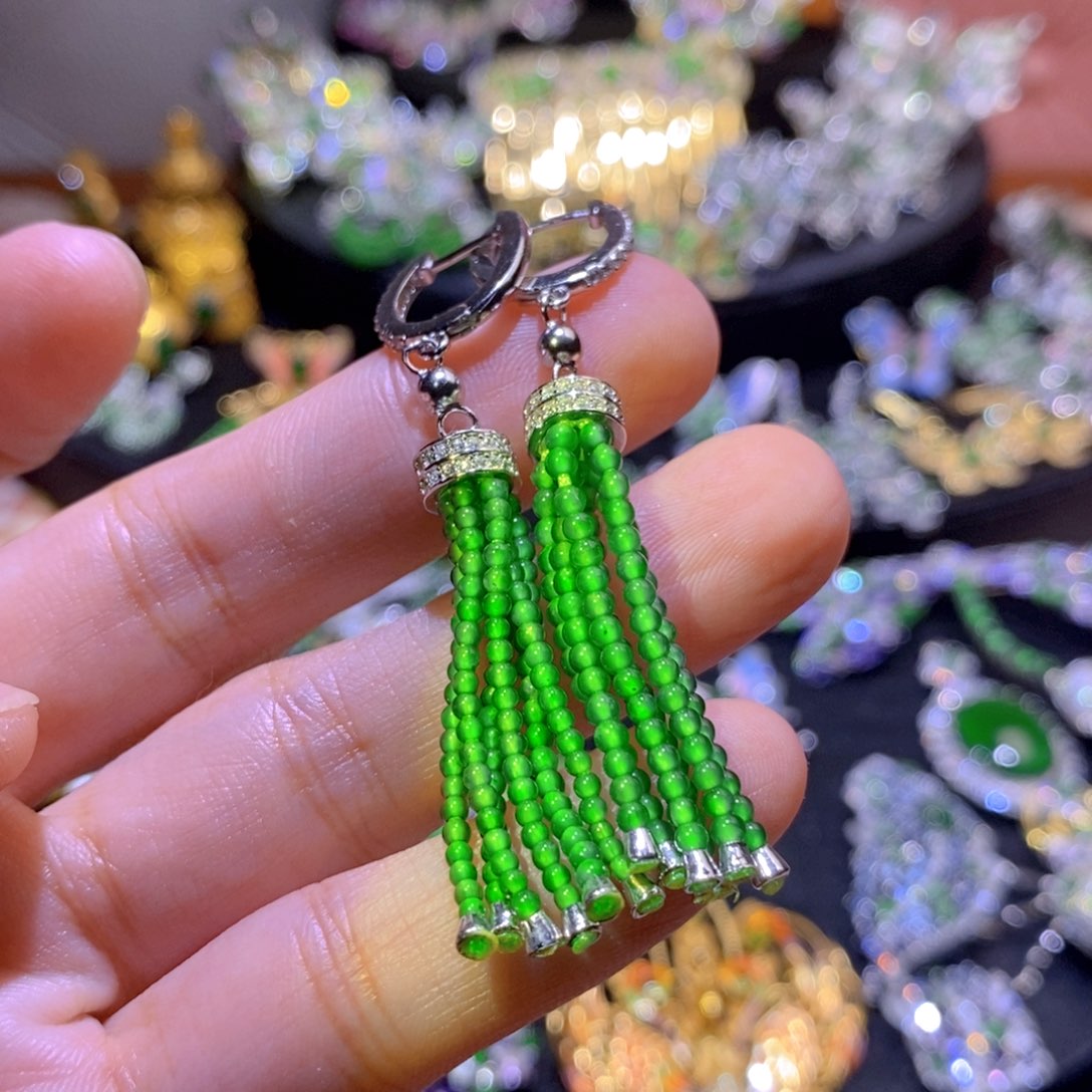 翡翠银S925镶嵌项圈天然翡翠