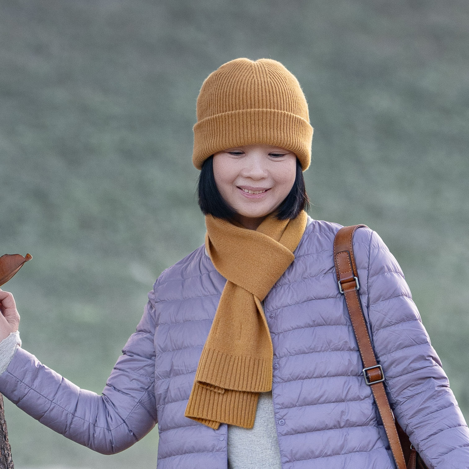 JJSY25208君家三月冬季100羊毛柔软百搭保暖围巾帽子
