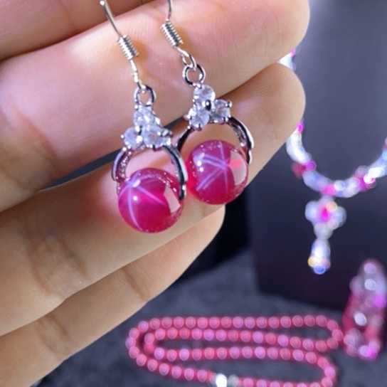 14K金镶嵌戒指红宝石