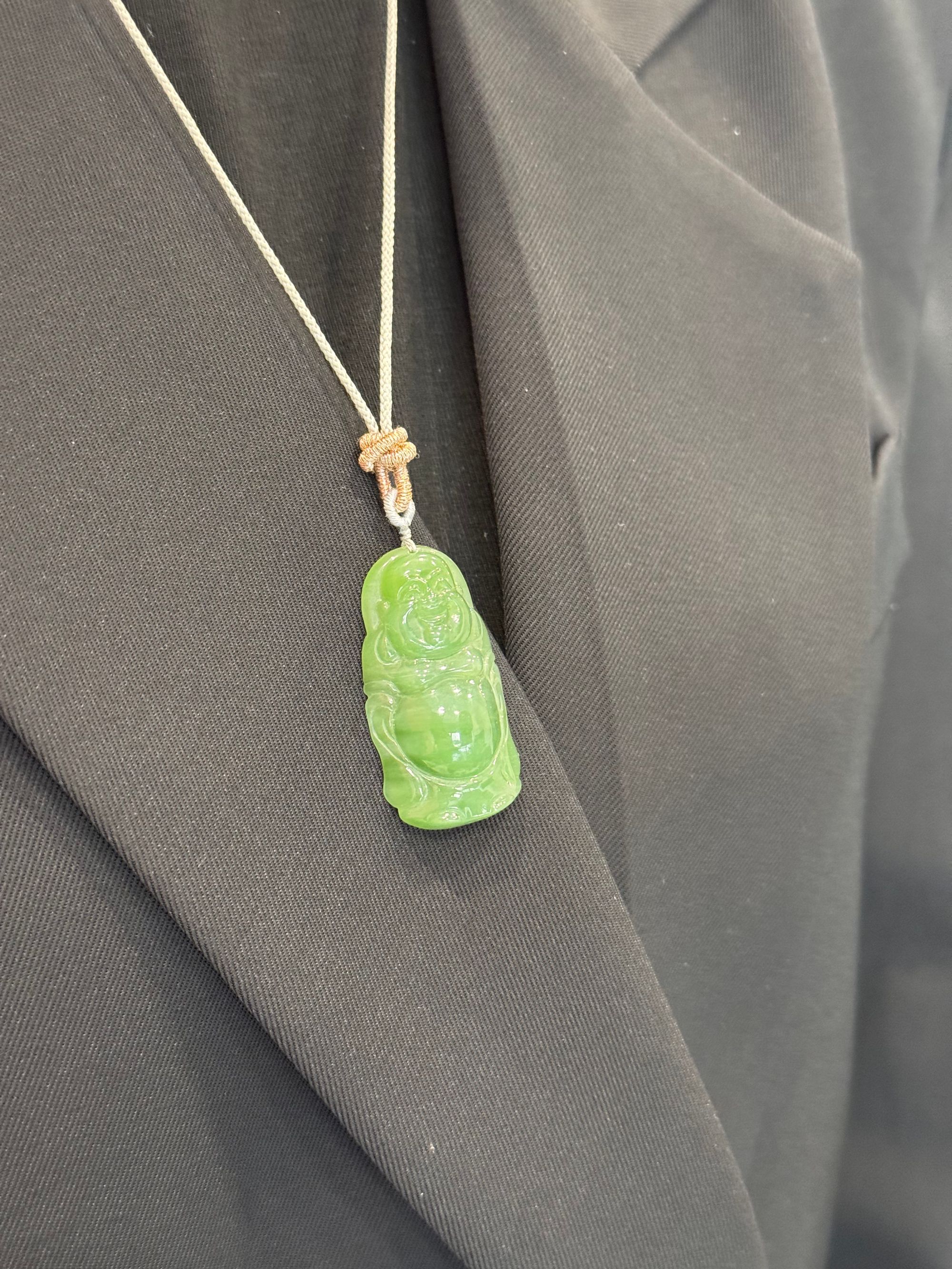 长安恨-七号矿碧玉粉绿佛公手工雕刻和田玉气质百搭款-多样性发一