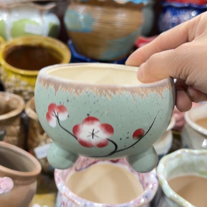 凑9块包邮，有孔花盆