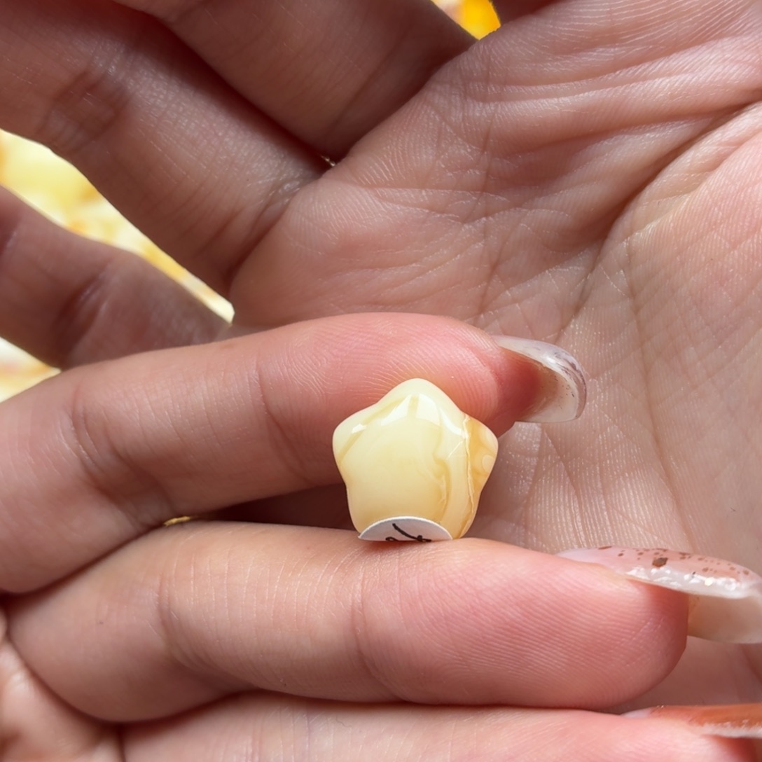 琥珀未镶嵌裸石蜜蜡