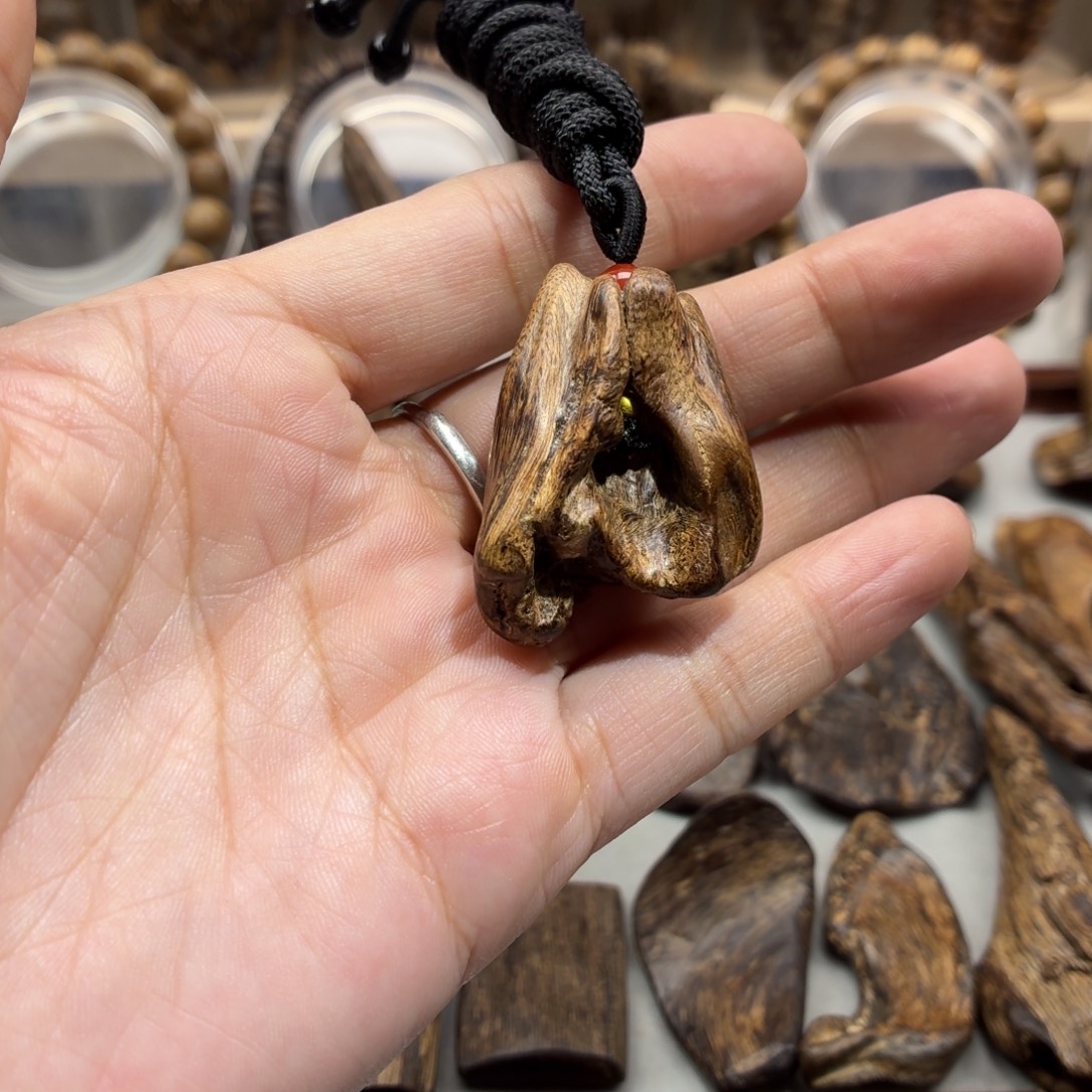 少***盐沉香碎屑沉香达拉干沉