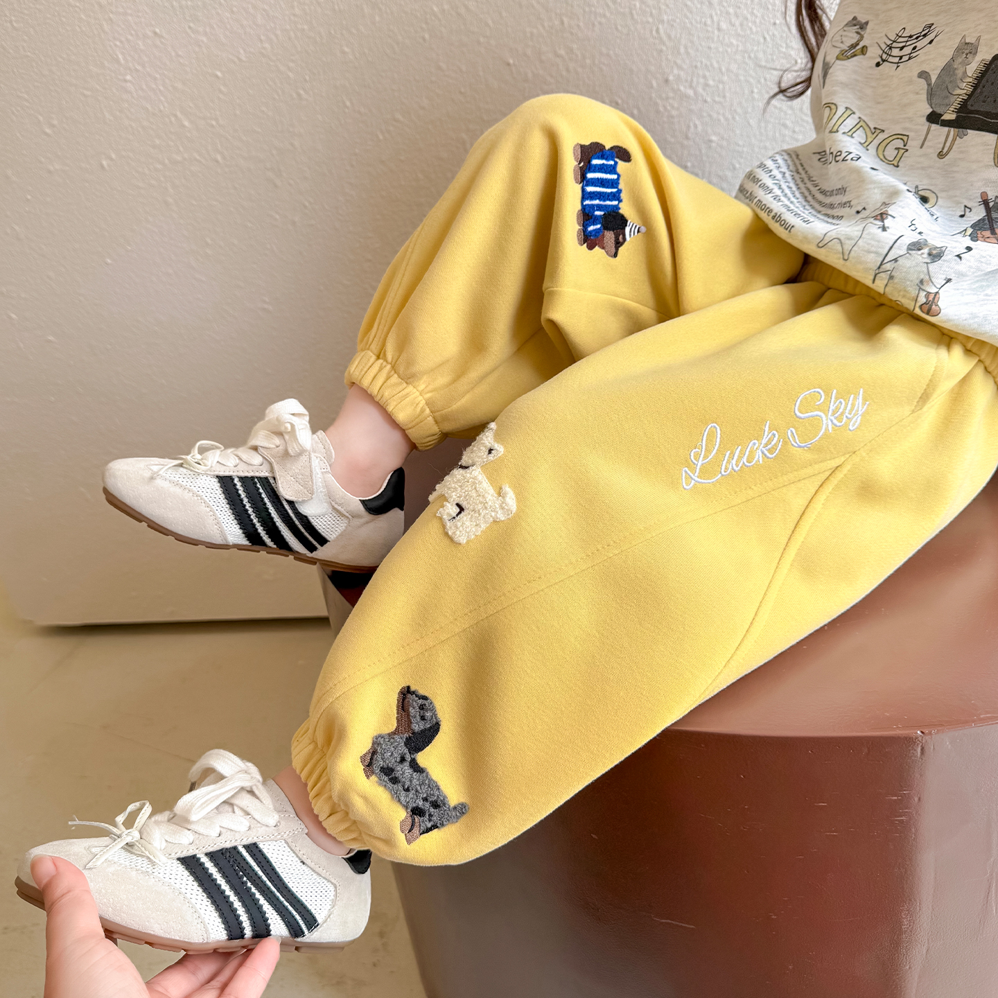 女童卡通刺绣卫裤2025新款洋气儿童秋款宝宝小女孩休闲裤长裤子潮